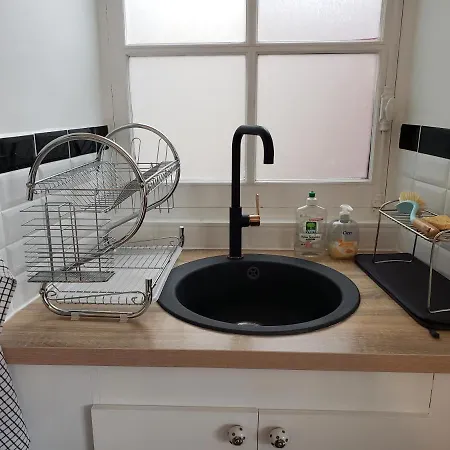 Apartment Central, Calme, Proche Chateau Et Insead Fontainebleau