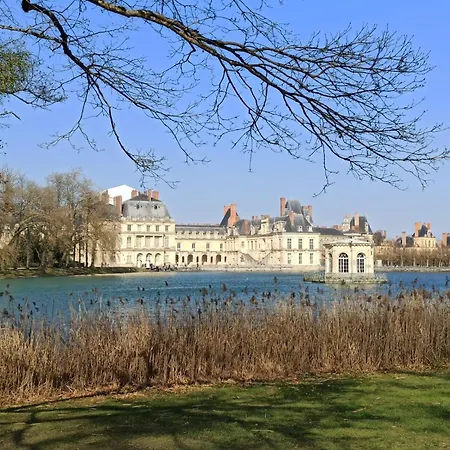 Central, Calme, Proche Chateau Et Insead Apartment Fontainebleau