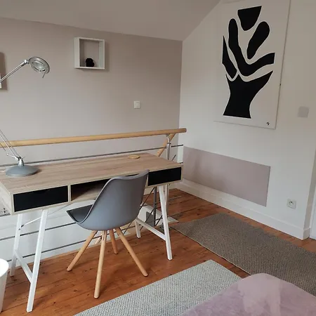 Apartamento Central, Calme, Proche Chateau Et Insead *